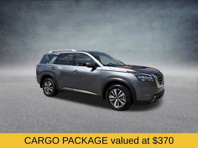 Used 2025 Nissan Pathfinder SL w/ Cargo Package image 2