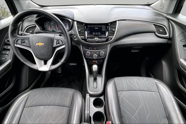 Used 2019 Chevrolet Trax LT w/ LT Convenience Package AWD/4WD image 14