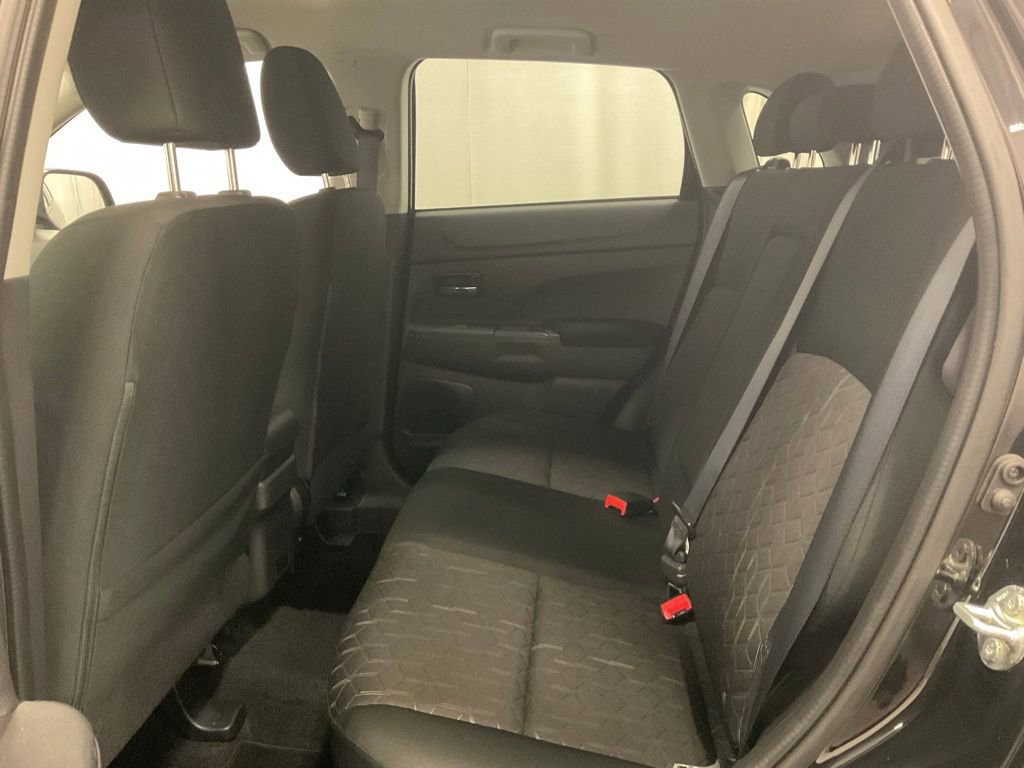 Used 2024 Mitsubishi Outlander Sport ES image 32