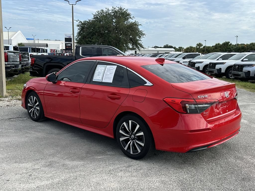 Used 2023 Honda Civic EX image 7