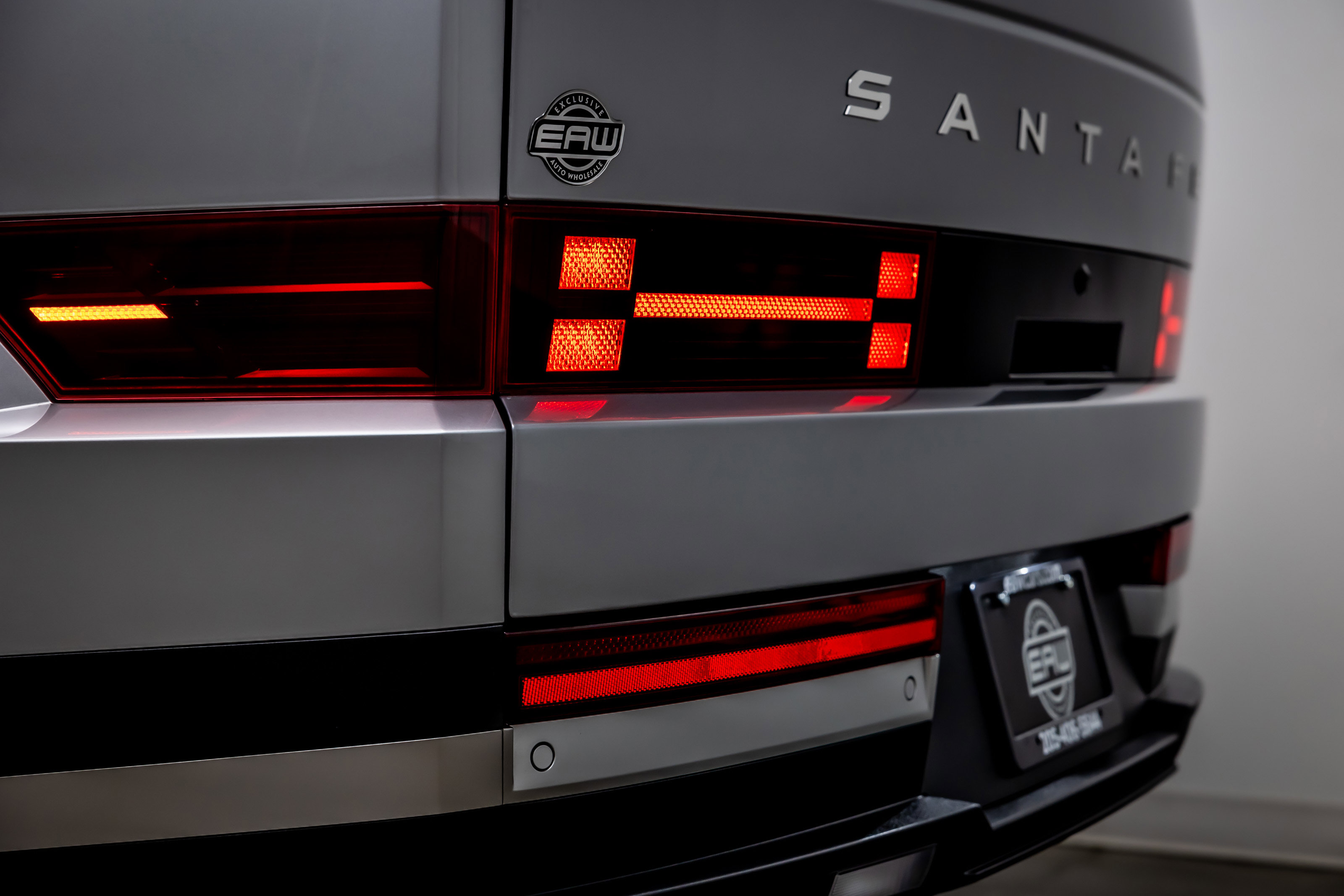 Used 2024 Hyundai Santa Fe Limited image 12