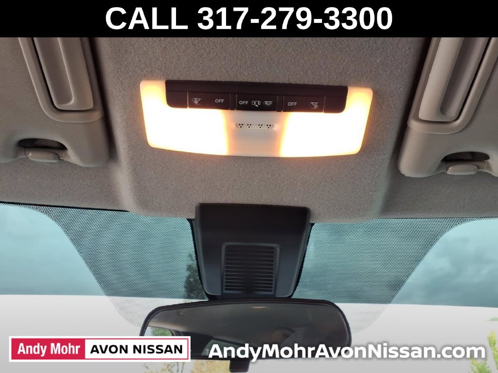 Used 2022 Nissan Kicks SR FWD image 32