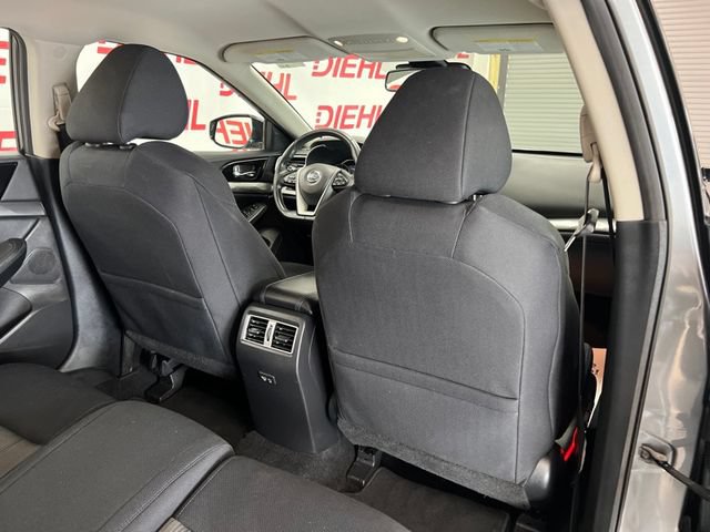 Used 2020 Nissan Maxima 3.5 S w/ Floor Mat Group FWD image 11