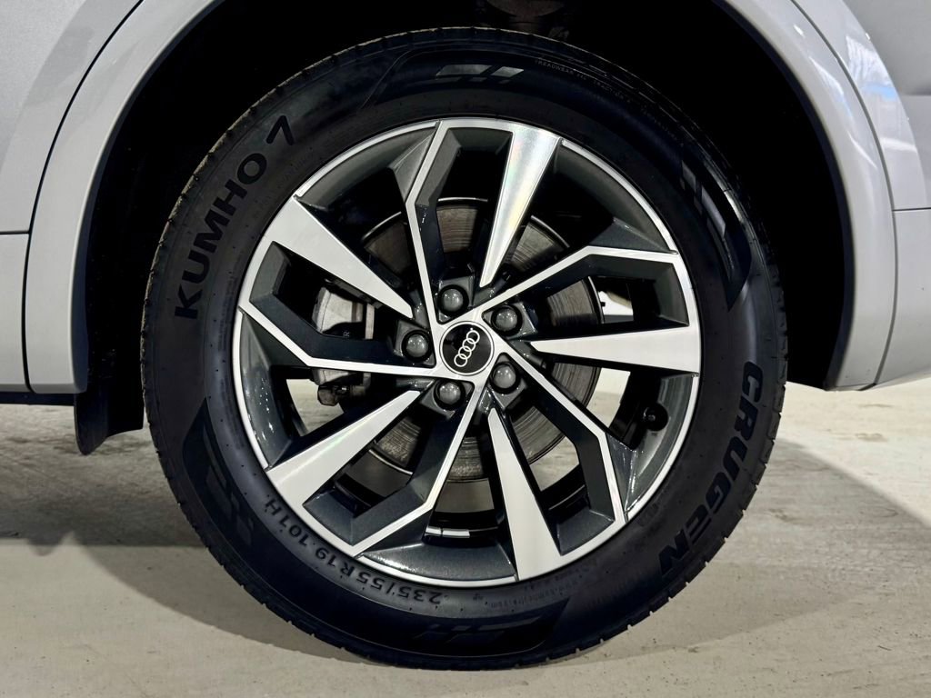 Used 2022 Audi Q5 2.0T Premium Plus image 34