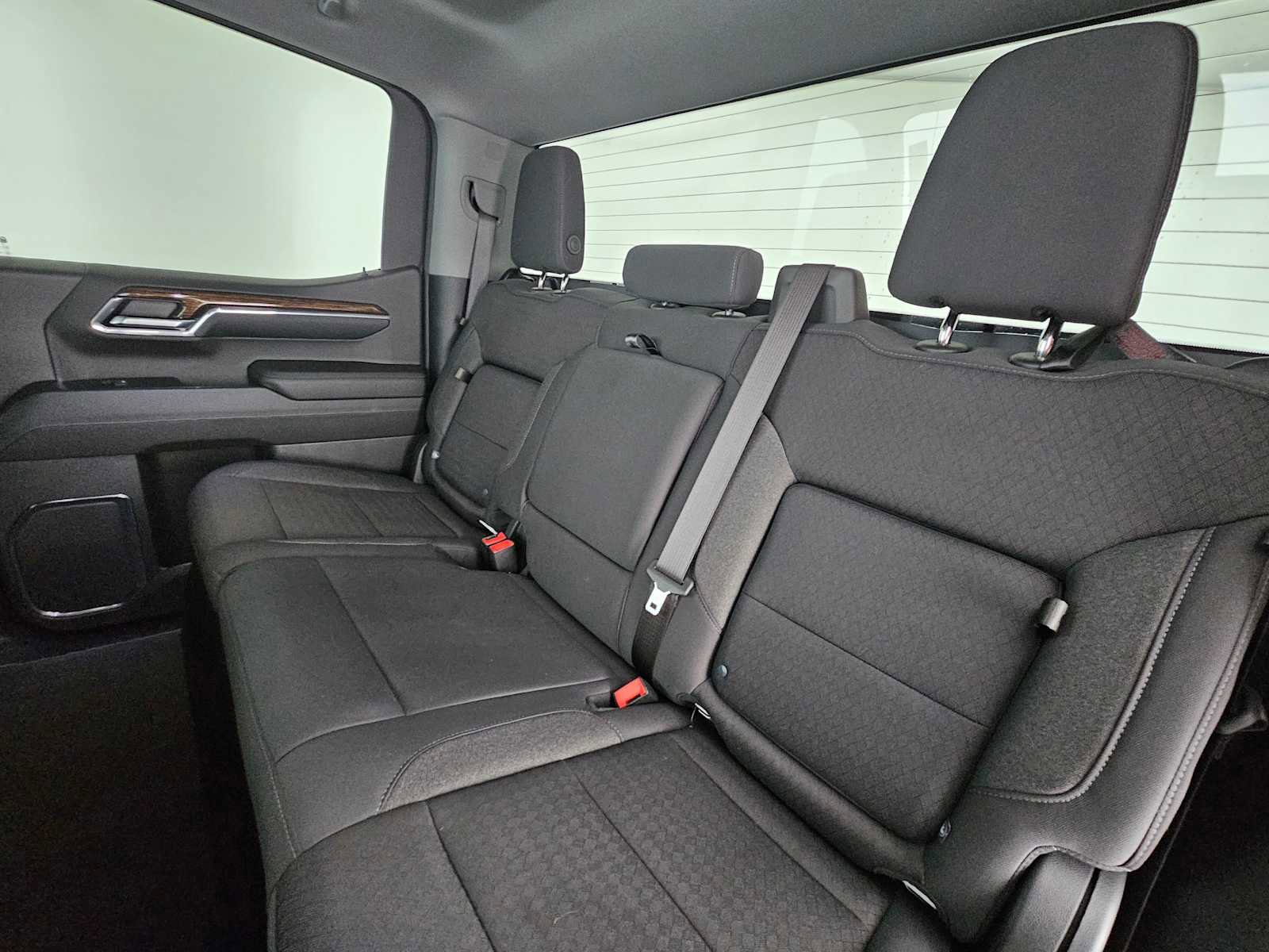 Used 2024 GMC Sierra 1500 Elevation image 17