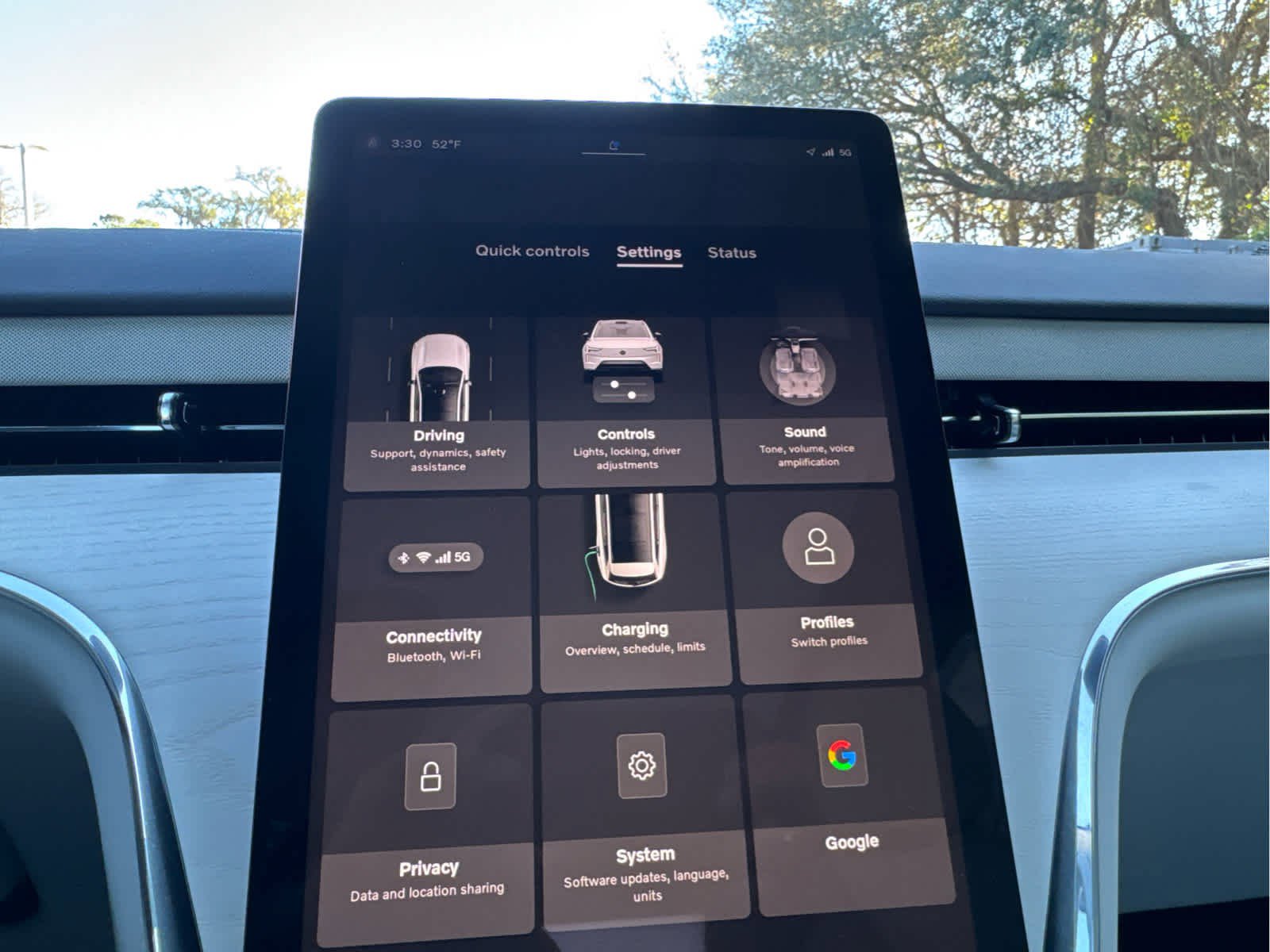 Certified 2025 Volvo EX90 Ultra image 26