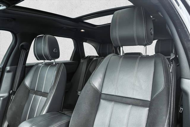 Used 2019 Land Rover Range Rover Velar R-Dynamic SE AWD/4WD image 12