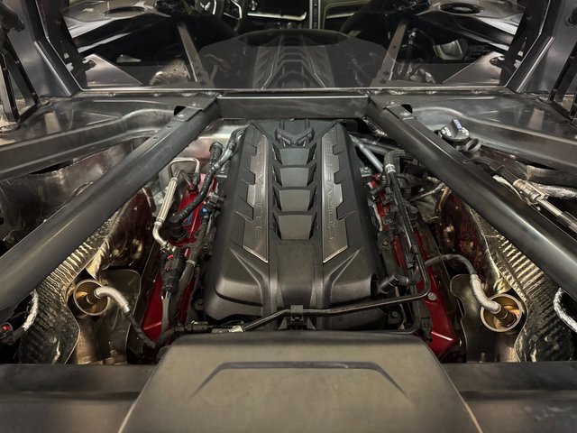 Used 2024 Chevrolet Corvette Stingray Premium Cpe w/ Z51 Performance Package image 26