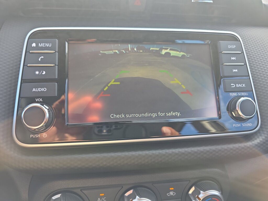 New 2025 Nissan Kicks Play S image 13