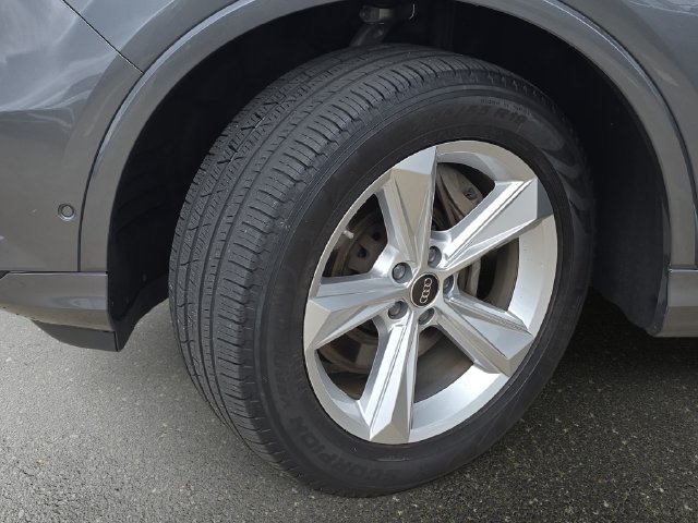 Used 2023 Audi Q7 2.0T Premium Plus AWD/4WD image 37