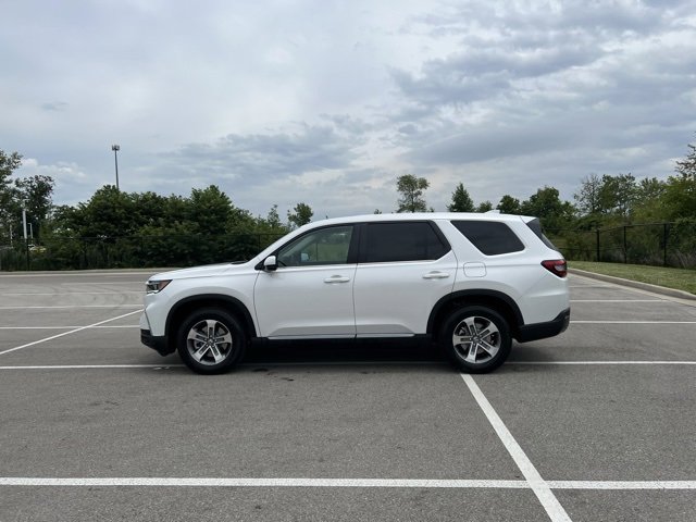 New 2025 Honda Pilot EX-L image 4