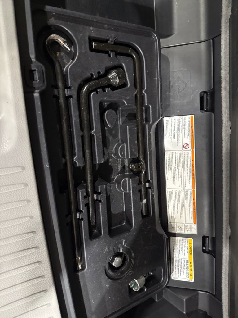 Used 2017 Toyota Highlander XLE image 56