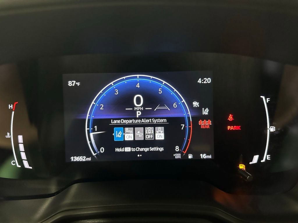 Used 2026 Toyota Corolla SE FWD image 23