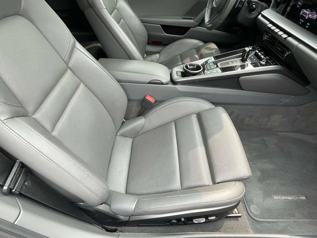 Used 2020 Porsche 911 Carrera S RWD image 16