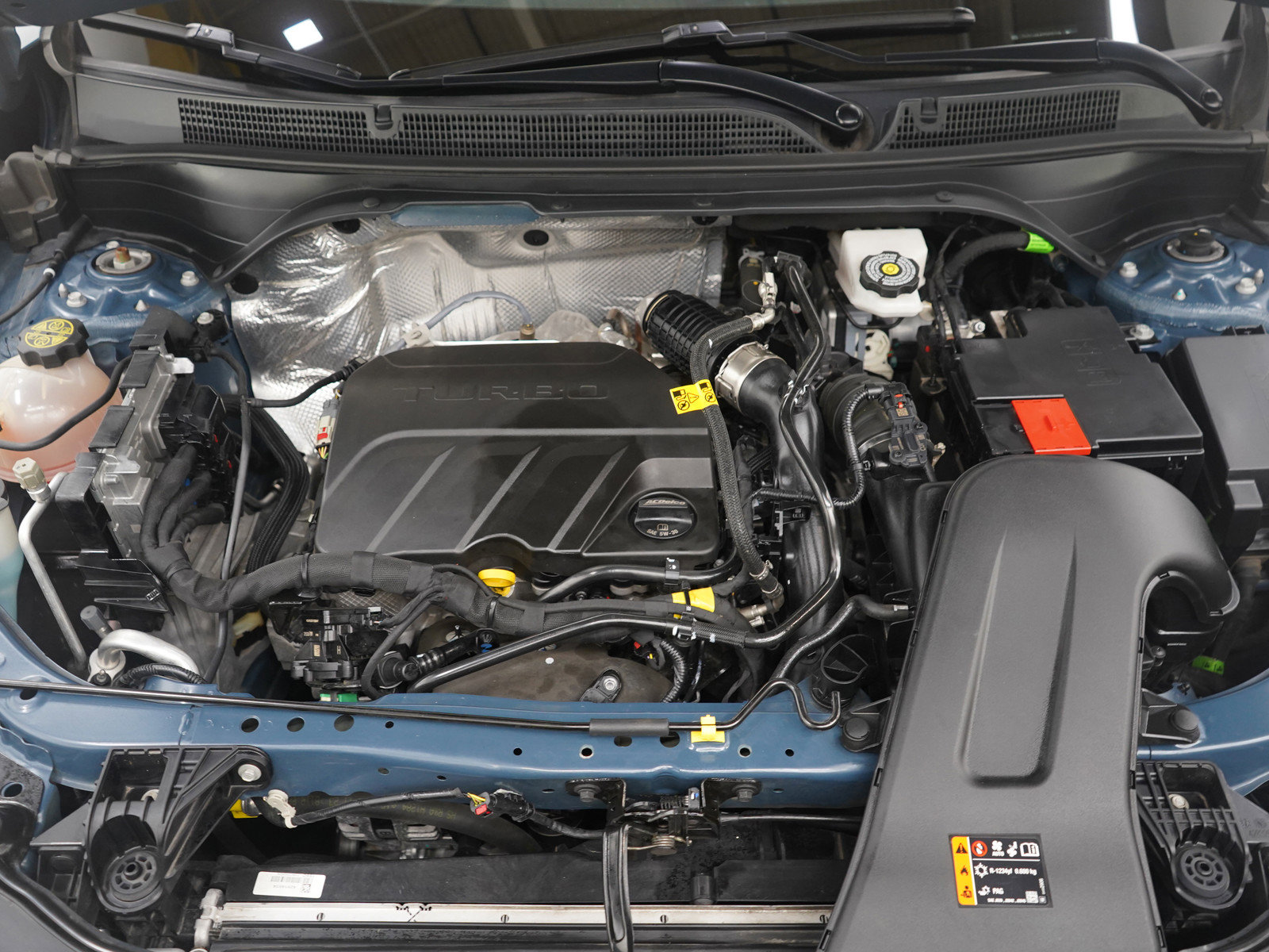 Used 2024 Buick Envista Avenir image 32