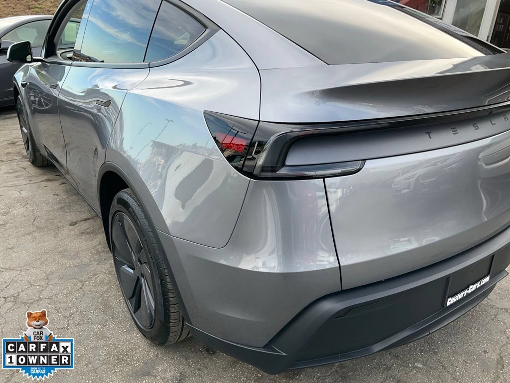Used 2026 Tesla Model Y Long Range AWD/4WD image 87