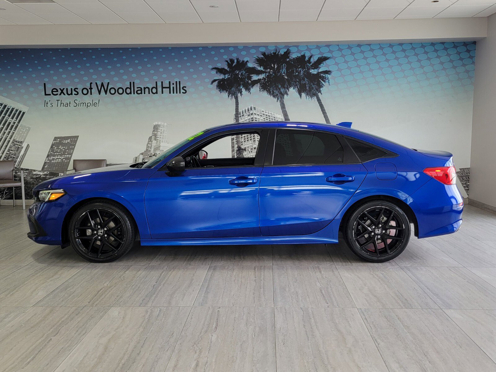 Used 2022 Honda Civic Sport image 2