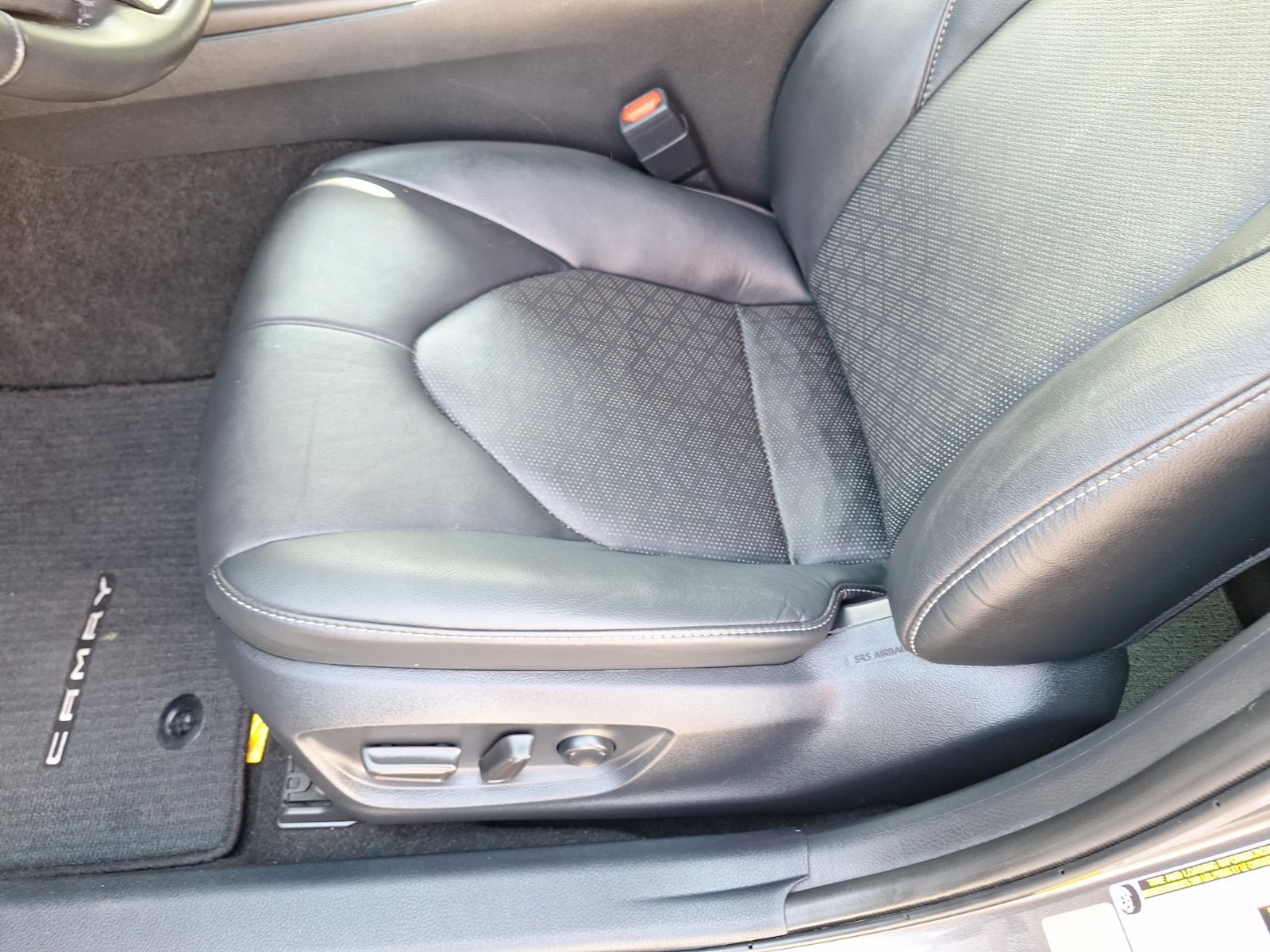 Used 2024 Toyota Camry XSE w/ Cold Weather Package FWD image 15