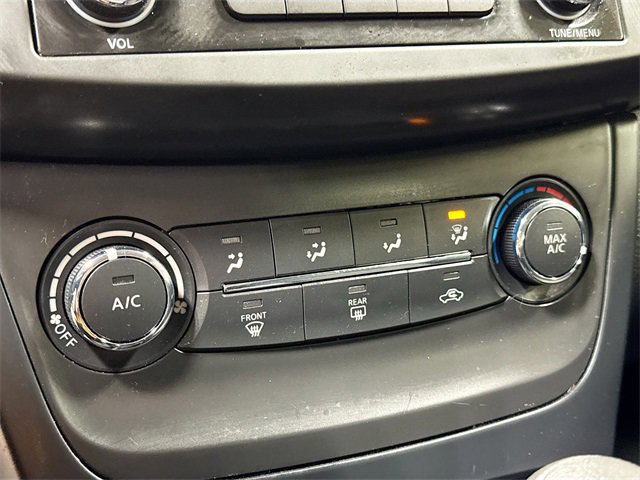 Used 2017 Nissan Sentra S image 14