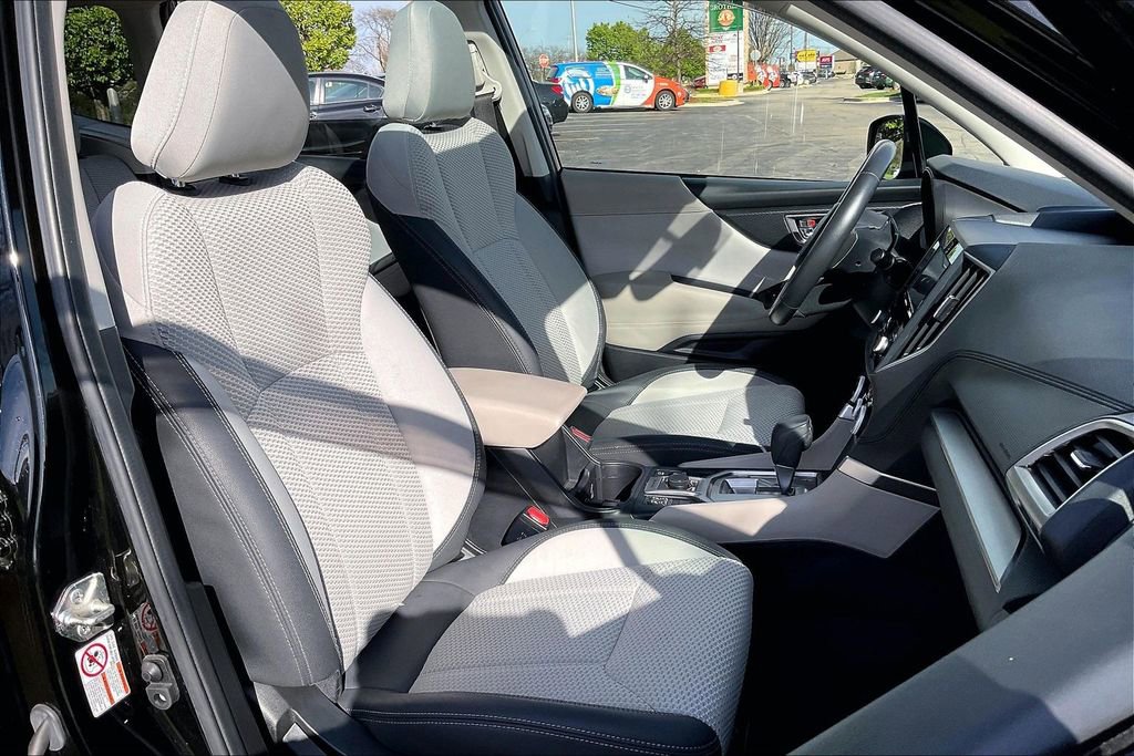 Used 2020 Subaru Forester Premium AWD/4WD image 7