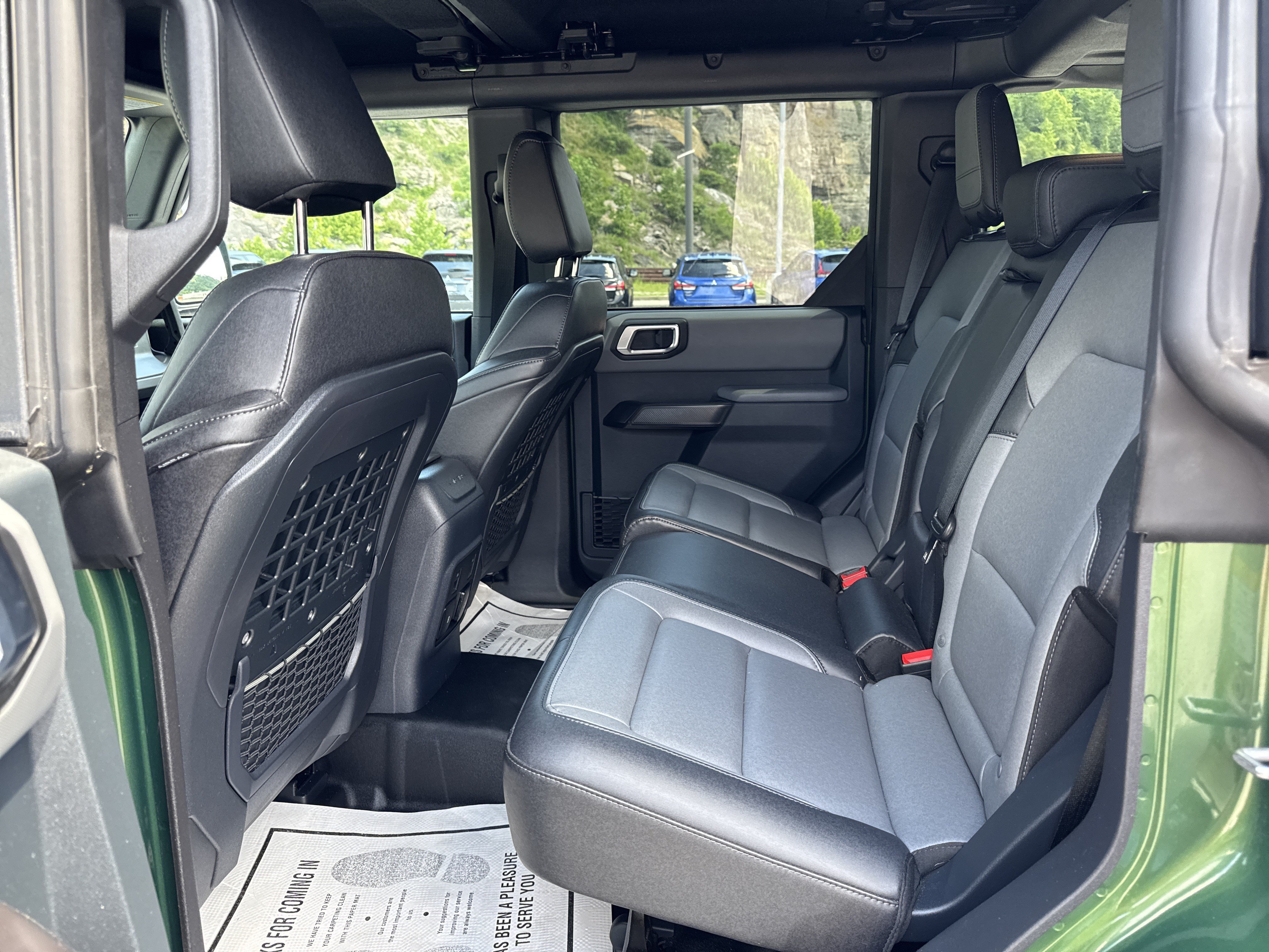 Used 2024 Ford Bronco Everglades AWD/4WD image 15