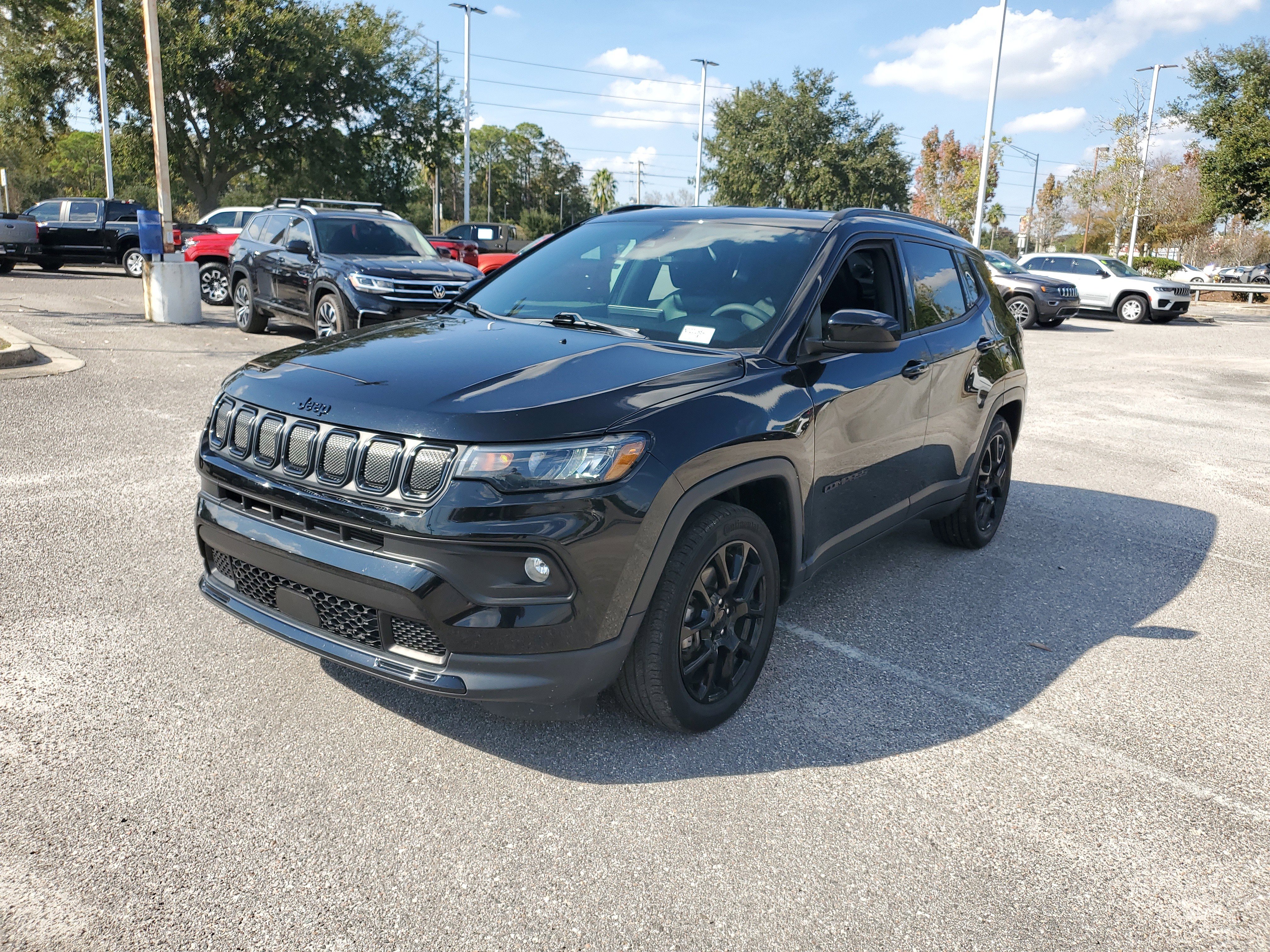 Used 2022 Jeep Compass Altitude image 2