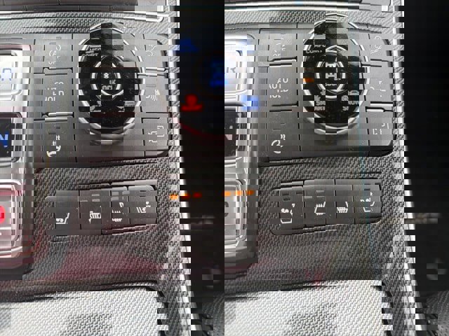 Used 2022 Hyundai Santa Fe Limited image 23