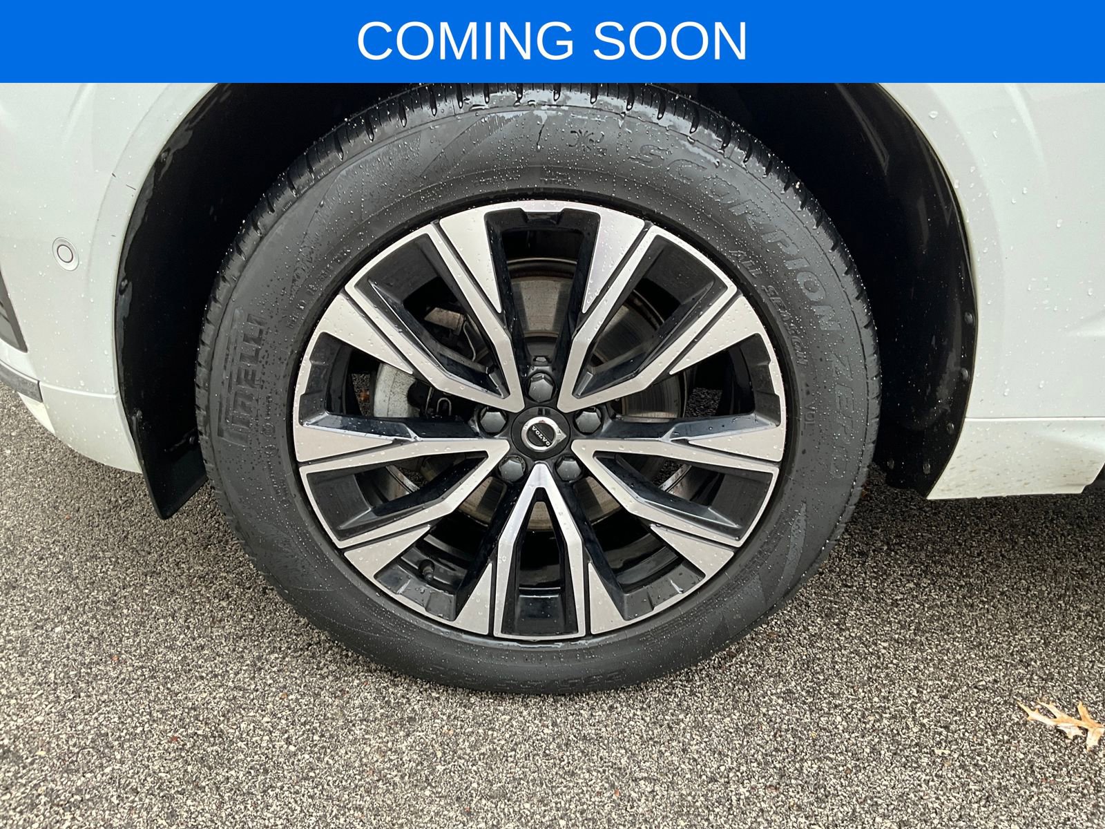 Certified 2023 Volvo XC60 B5 Plus w/ Climate Package image 43