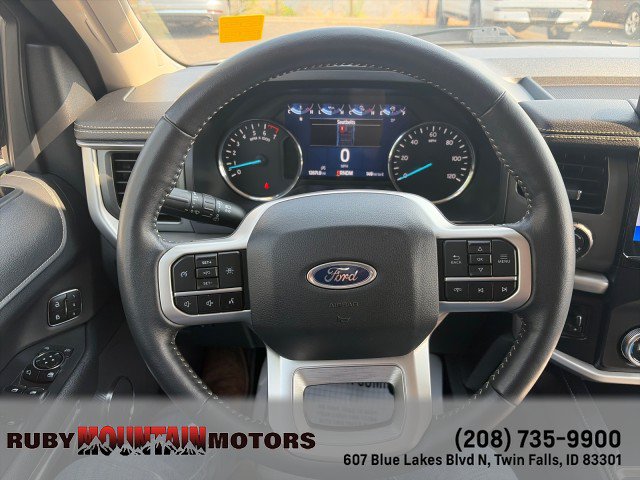 Used 2024 Ford Expedition XLT AWD/4WD image 11