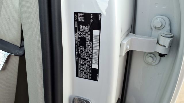 Certified 2021 Volvo XC90 T6 Momentum w/ Climate Package image 35