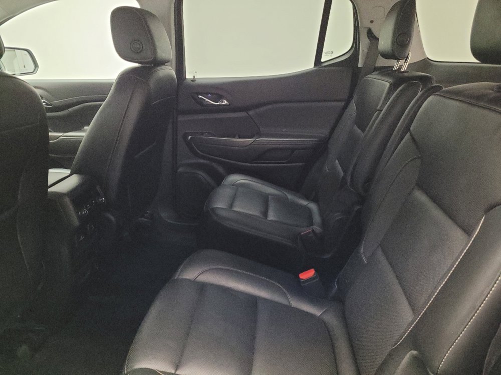 Used 2019 GMC Acadia SLT image 18