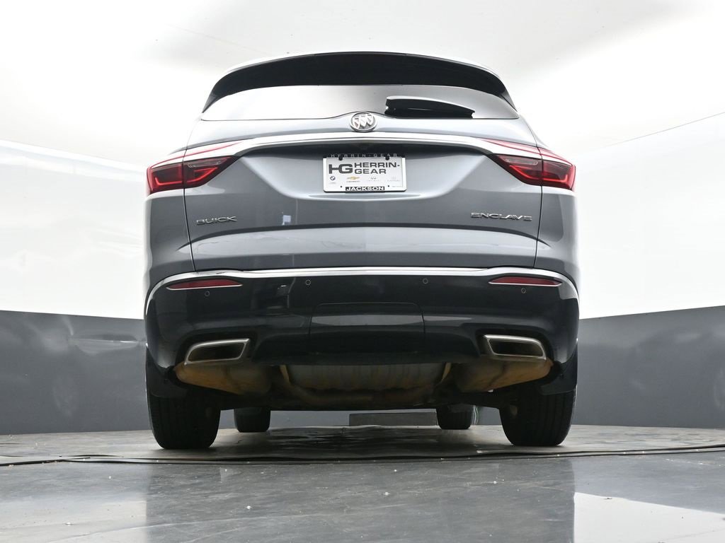 Used 2018 Buick Enclave Essence image 42