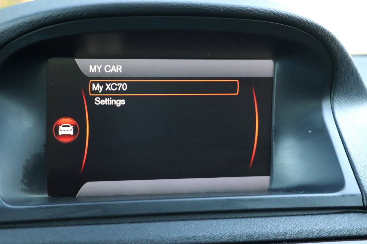 Used 2012 Volvo XC70 3.2 AWD/4WD image 14