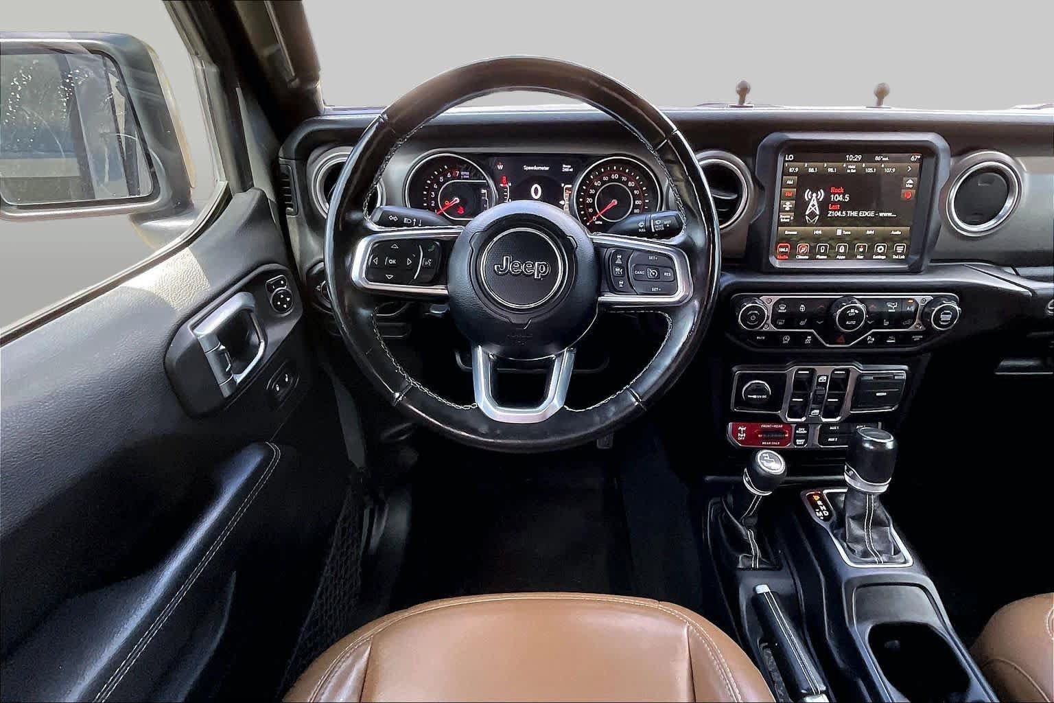 Used 2020 Jeep Gladiator Rubicon AWD/4WD image 6