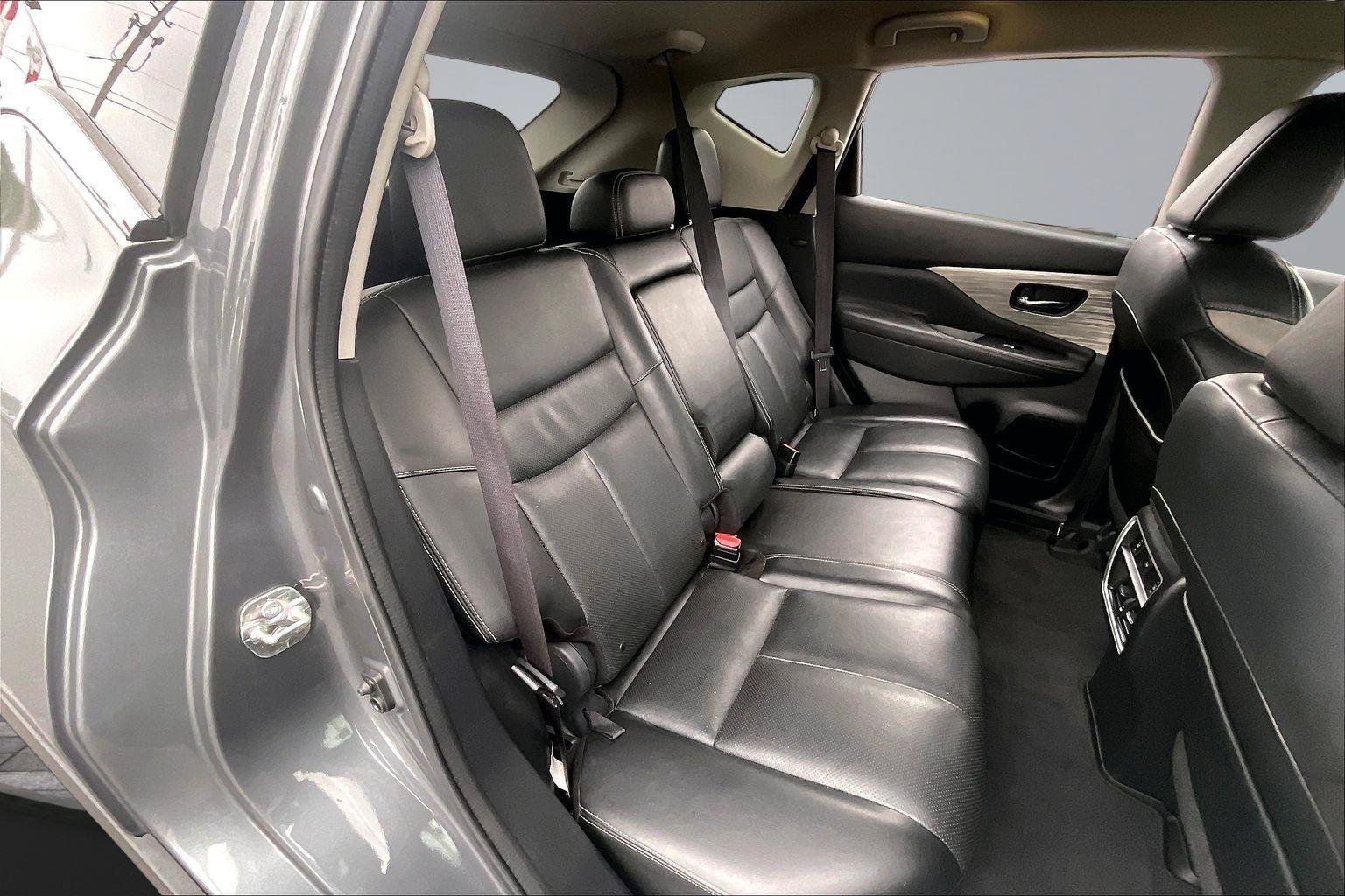 Used 2018 Nissan Murano SL w/ Midnight Edition Package FWD image 28