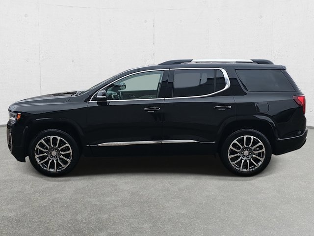 Used 2023 GMC Acadia Denali w/ Denali Ultimate Package image 8