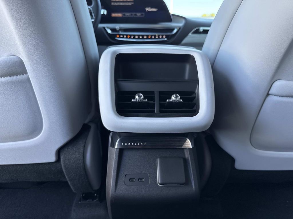 New 2026 Cadillac Lyriq Premium Sport image 16