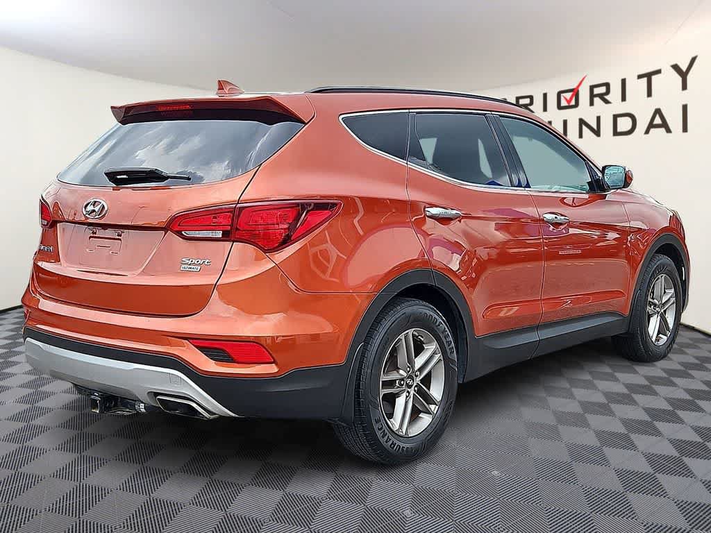 Used 2017 Hyundai Santa Fe Sport FWD image 4