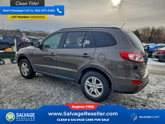 Used 2012 Hyundai Santa Fe GLS image 3