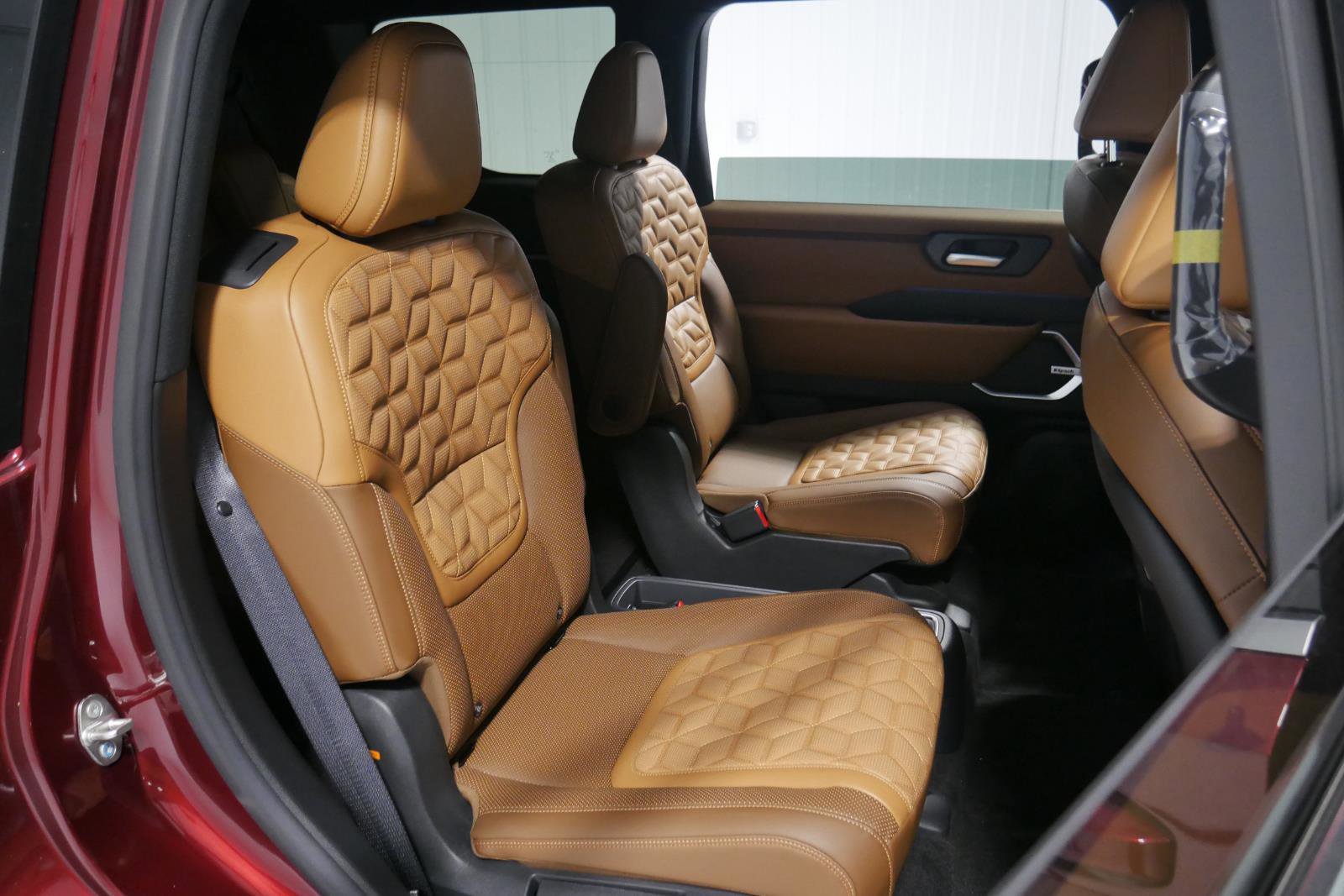 New 2026 Nissan Armada Platinum Reserve image 17