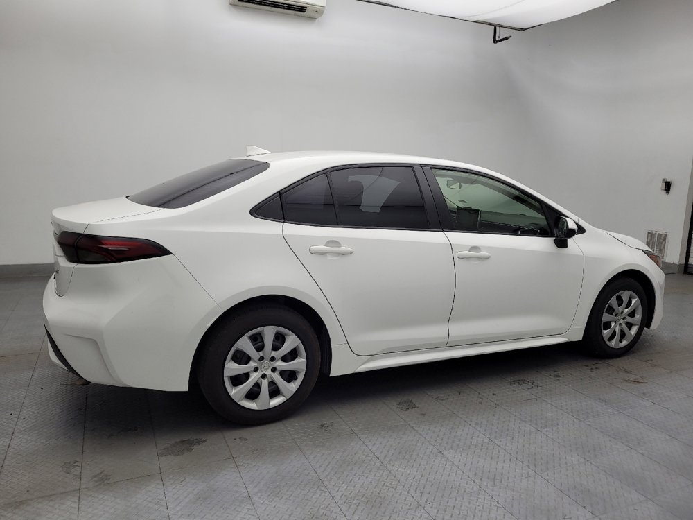 Used 2021 Toyota Corolla LE image 10