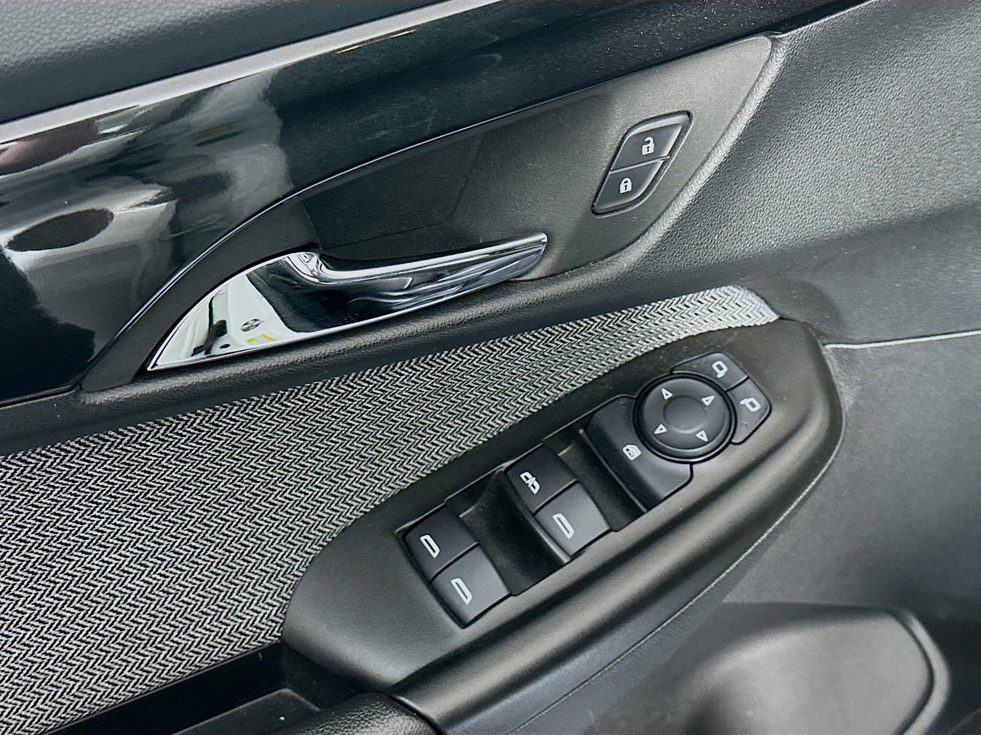 Used 2024 Chevrolet TrailBlazer LS image 15