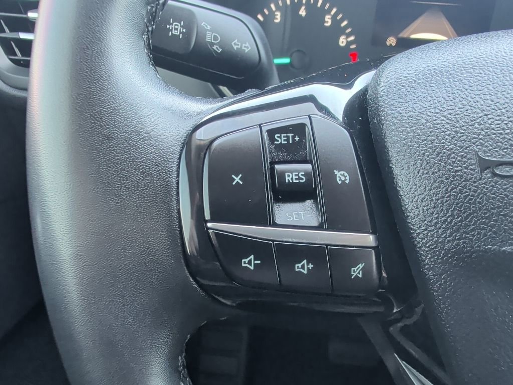Used 2022 Ford Escape SEL image 21