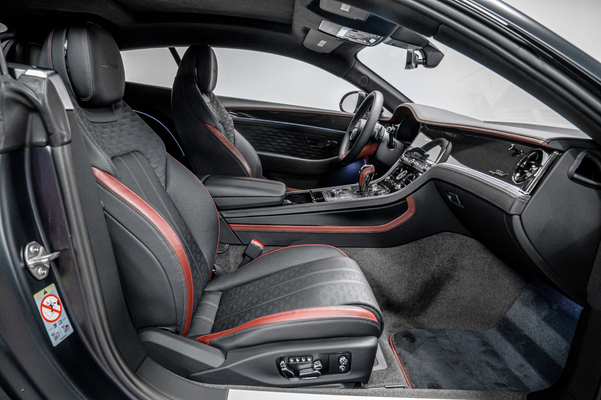 Used 2025 Bentley Continental GT Speed image 32