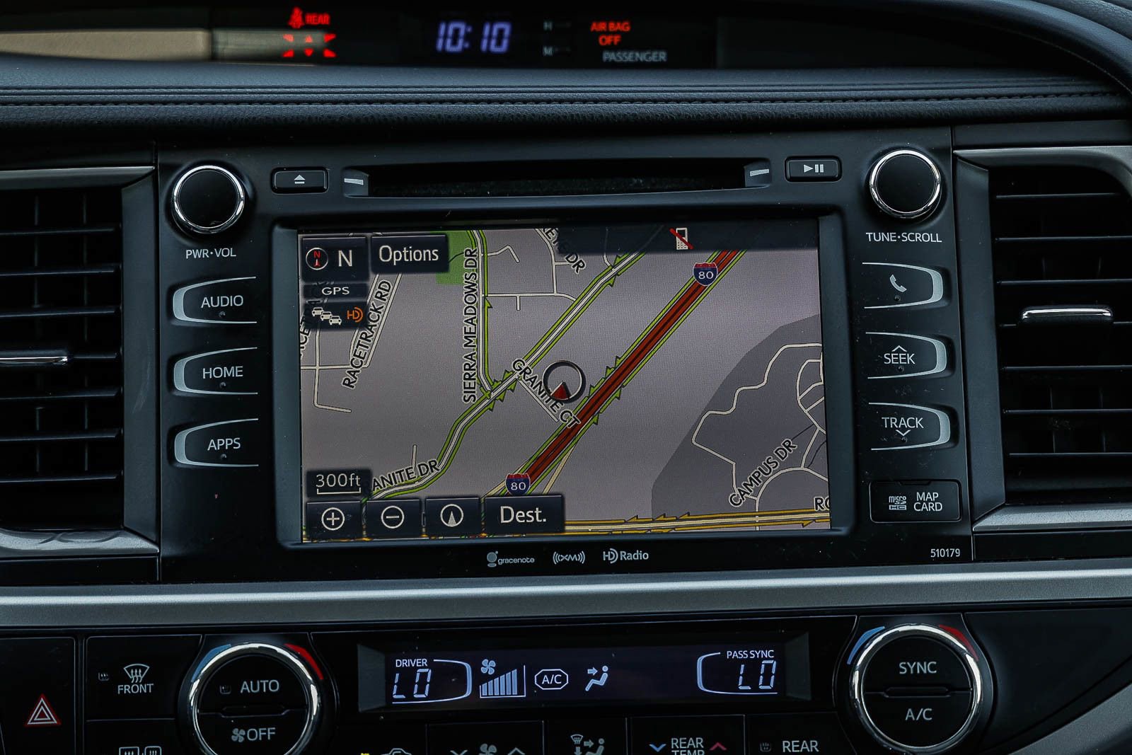 Used 2017 Toyota Highlander XLE image 13