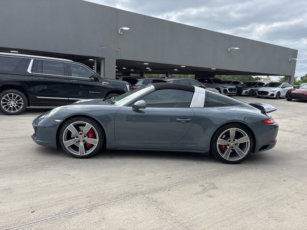 Used 2017 Porsche 911 Targa 4S AWD/4WD image 9