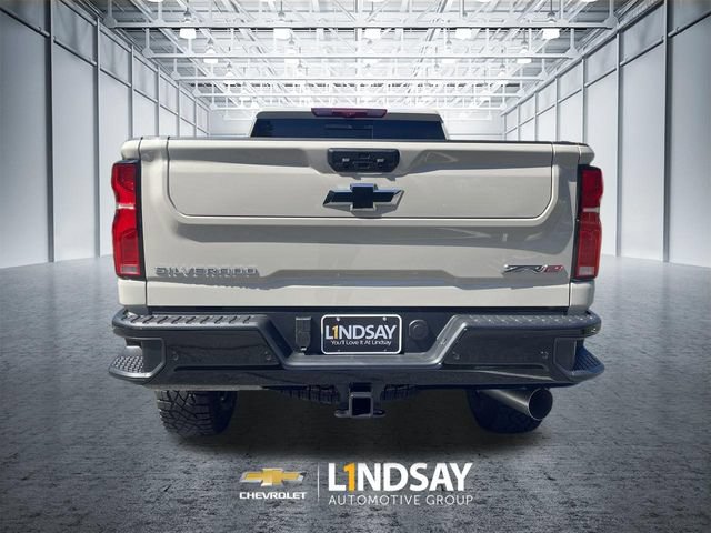 New 2026 Chevrolet Silverado 2500 ZR2 AWD/4WD image 7
