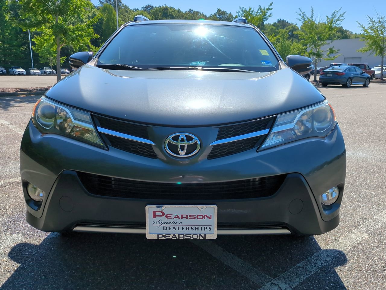Used 2015 Toyota RAV4 Limited w/ Outdoor Package AWD/4WD image 9