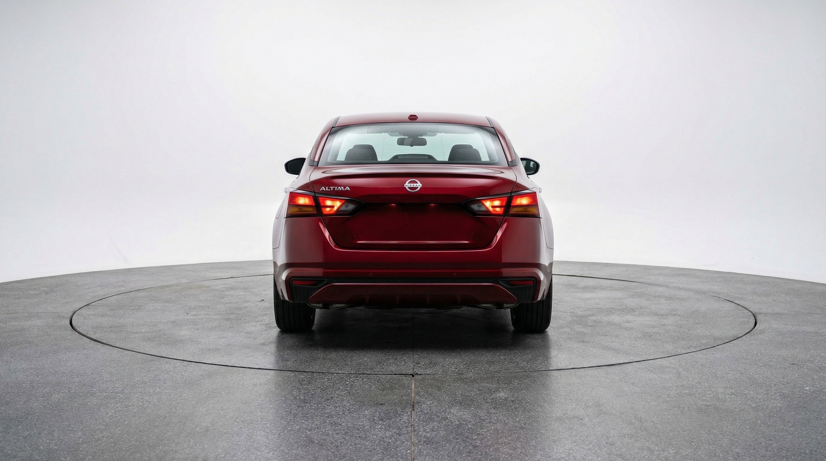 Used 2025 Nissan Altima 2.5 SV image 7