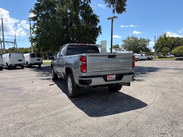 New 2026 Chevrolet Silverado 2500 High Country w/ High Country Premium Package AWD/4WD image 10